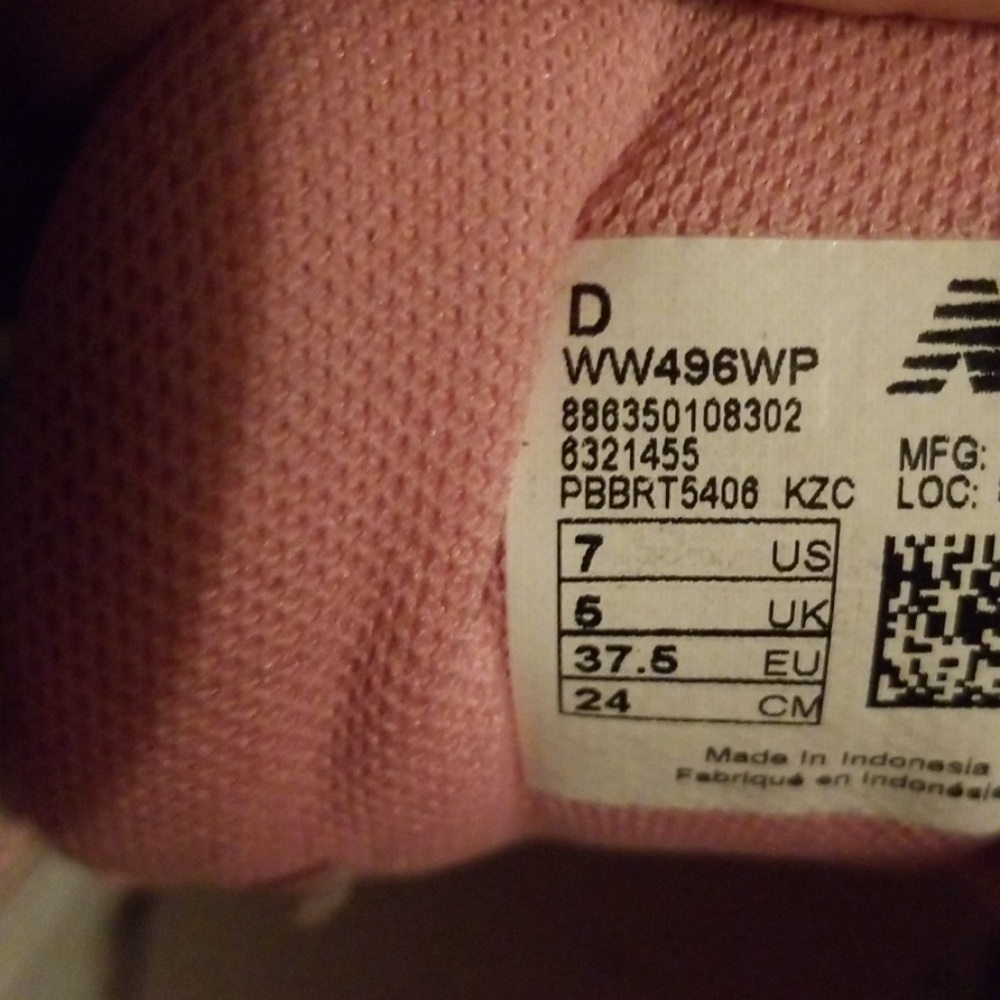 New balance - Picture 4 of 4